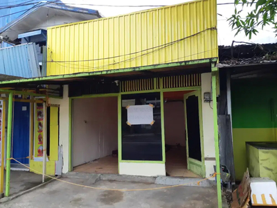 Disewakan/dikotrakkan warung,toko,loundry, strategis pinggir jalanraya