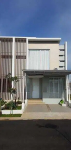 Disewakan Rumah 2 Lantai Furnished di Jakarta Garden City