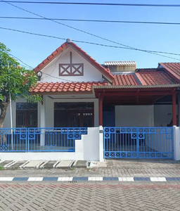 Disewakan Rumah Babatan Pratama Wiyung Blok Depan