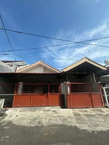 HITUNG TANAH RUMAH KLAMPIS Semolo barat