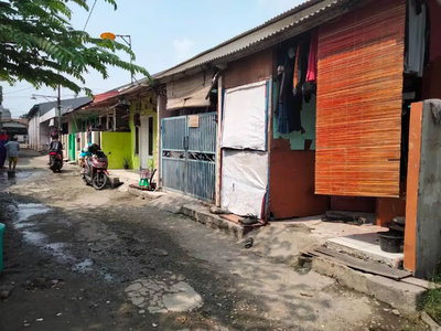 Kontrakan 4 pintu di Kaliabang Tengah Bekasi Utara Kota Bekasi