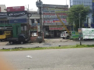 Ruko Gandeng 3 Lantai Pinggir Jalan Utama Mayor Oking Cibinong