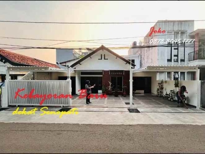 Rumah Cantik Dekat Senopati Dan Scbd Kebayoran Baru Jakarta Selatan