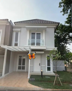 Rumah hoek di Karelia, Gading Serpong, Tangerang, Banten.