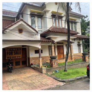 Rumah nyaman kokoh Full Furnished di kawasan elit kota Depok