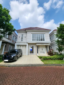 Rumah siap huni di jual di Menteng Village Gading Serpong