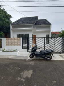 Rumah siap huni full renovasi di dukuh zamrud kota Bekasi