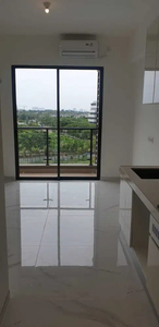 Skyhouse BSD Tipe Studio Unfurnished View Kolam Siap Huni