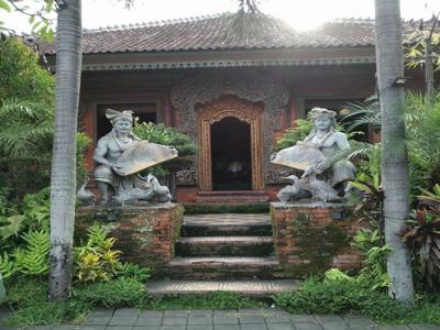 Dijual restoran / Rumah Makan UBUD BALI, BUC