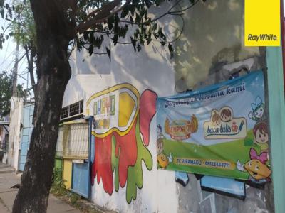 Disewakan Toko Lokasi Strategis di Jl. Kedung Cowek, Bulak Surabaya