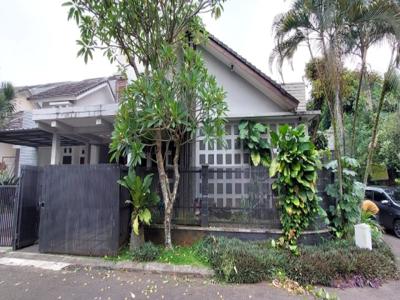 Rumah hook di dekat sekolah Jepang sektor 9 Bintaro