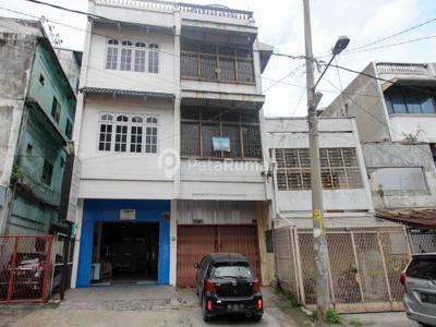 DIJUAL RUKO DI JALAN MERBAU (Ricky Yoe)