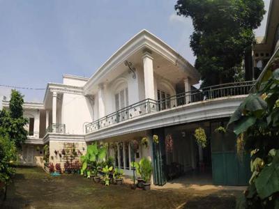 Dijual Rumah Mewah & Kolam Renang Pribadi Di Ampera Jakarta Selatan