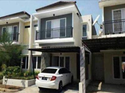 DIJUAL RUMAH SECOND 2 LANTAI KELEBIHAN TANAH LUAS DI HERTASNING BARU