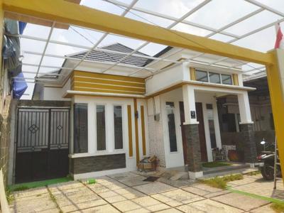 Dijual Rumah Siap Huni di Jl. Karya Kita, Gg. Karya Megatama