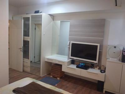 Disewakan Apartemen Murah Mewah 3BR Trillium Surabaya Pusat