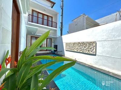 Villa with Pool for Rent in Nusa Dua, Kuta selatan