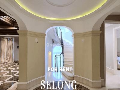 For rent Rumah Mega Mansion Selong Kebayoran baru