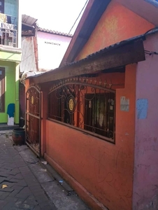 DIJUAL RUMAH MURAH BU DI KARANG REJO KETINTANG SURABAYA