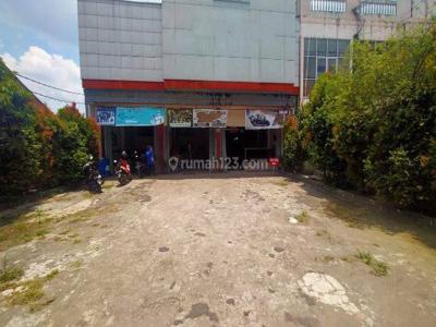 Ruko 3 Lantai di Jalan Raya Kemang Sari Jatimakmur, Bekasi