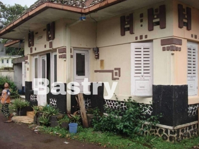 Rumah Murah Kota Malang Bangunan Belanda