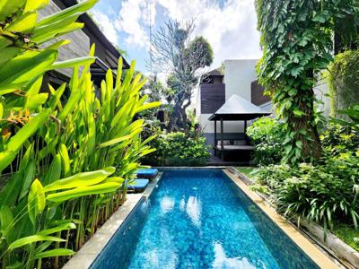 Villa Hak Milik Hanya Berjalan Kaki Ke Pantai Di Seminyak, Bali