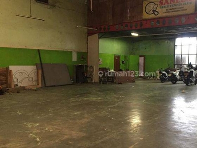 Gudang siap pakai di kopo sudah renovasi