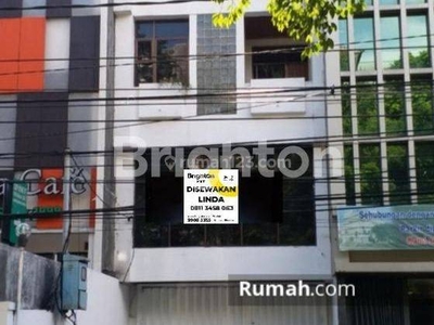 RUKO 3 LT SIAP PAKAI DI JL SUMATRA SURABAYA DEKAT RS SILOAM GUBENG