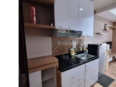 Apartemen Saveria di Lengkapi Kitchen Set Modena Dekat Lift