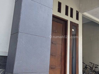 DISEWA RUMAH semi Furnish Pondok kelapa Jakarta timur