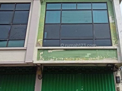 Disewakan Ruko 3 Lantai di Rungkut Megah Raya Surabaya