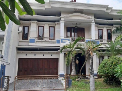 Disewakan Villa Bukit Indah Pakuwon Indah