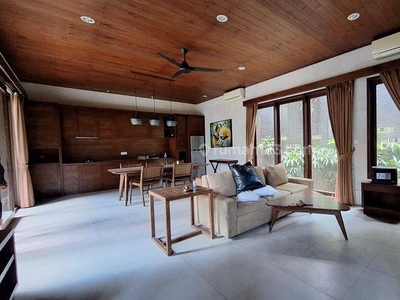 For rent long term/disewakan vila di Canggu 3Br