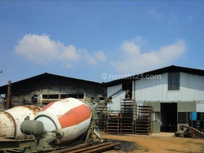 Pabrik Murah Luas 1,8 Ha Dipinggir Jalan Karawang Timur 34,5 M Sj