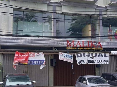 Ruko Jalan Tebah 3unit Gandeng Kebayoran Baru Jakarta Selatan
