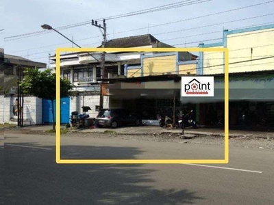 Ruko Sewa Strategis Tepi Jalan Ramai