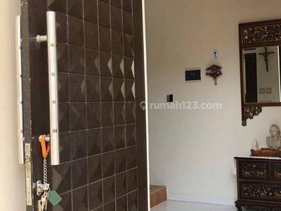 Rumah 2 Lantai Bagus Di Cinere Limo Depok R1704