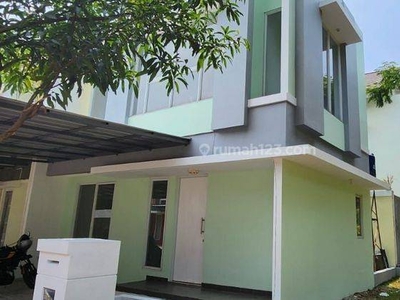 Rumah cantik baru renov 2 lantai dekat stasiun rawabuntu