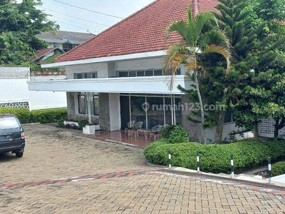 Rumah daerah Jatingaleh Semarang, dekat pintu tol ,cck untuk.hotel ataupun homestay