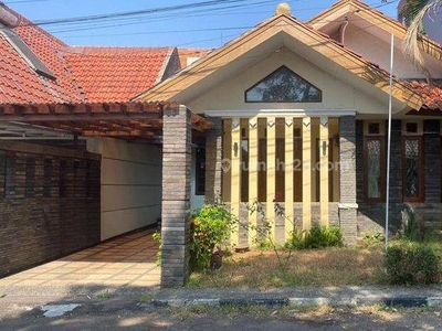 Rumah di Arcamanik Bandung Disewakan Dalam Komplek Terawat Siap Huni