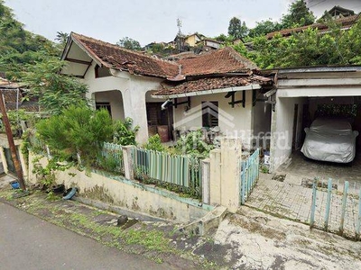 Rumah di Daerah Gajahmungkur , Semarang Yv Tt 2268s