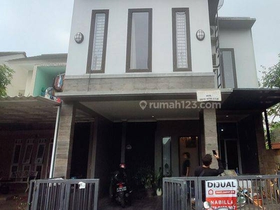 Rumah 2 Lantai Bisa Full Furnished Harga Nego di Tangerang Siap Kpr J17954