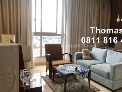 Summit Apartemen Lantai Tinggi Furnished