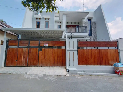 DIJUAL RUMAH 2 LANTAI DALAM PERUMAHAN DI CONDONGCATUR