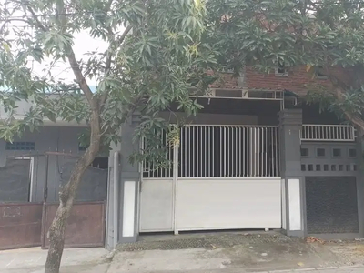 Dijual Rumah 2 lantai di Jln Kuwukan Surabaya Barat
