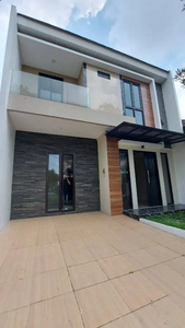 Dijual rumah Bukit Palma baru gress minimalis