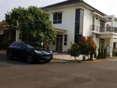 Dijual rumah cantik hoek di Green Park Cluster Cotton Wood Bekasi