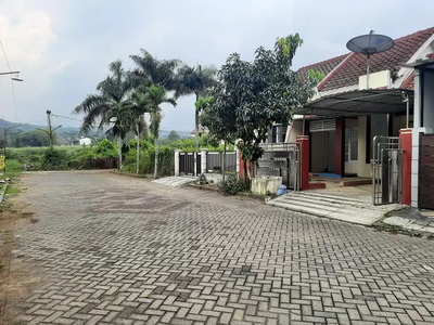 Rumah murah Malang di perum Lawang View Poros Jl Raya Dijual cepat B.U