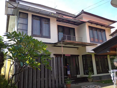 EBL357 For Sale Rumah Mewah di Lokasi Strategis Denpasar Bali