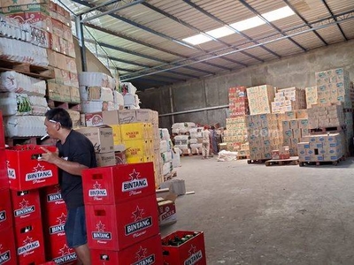 Gudang Akses Container di Pergudangan Prima, Jakarta Barat